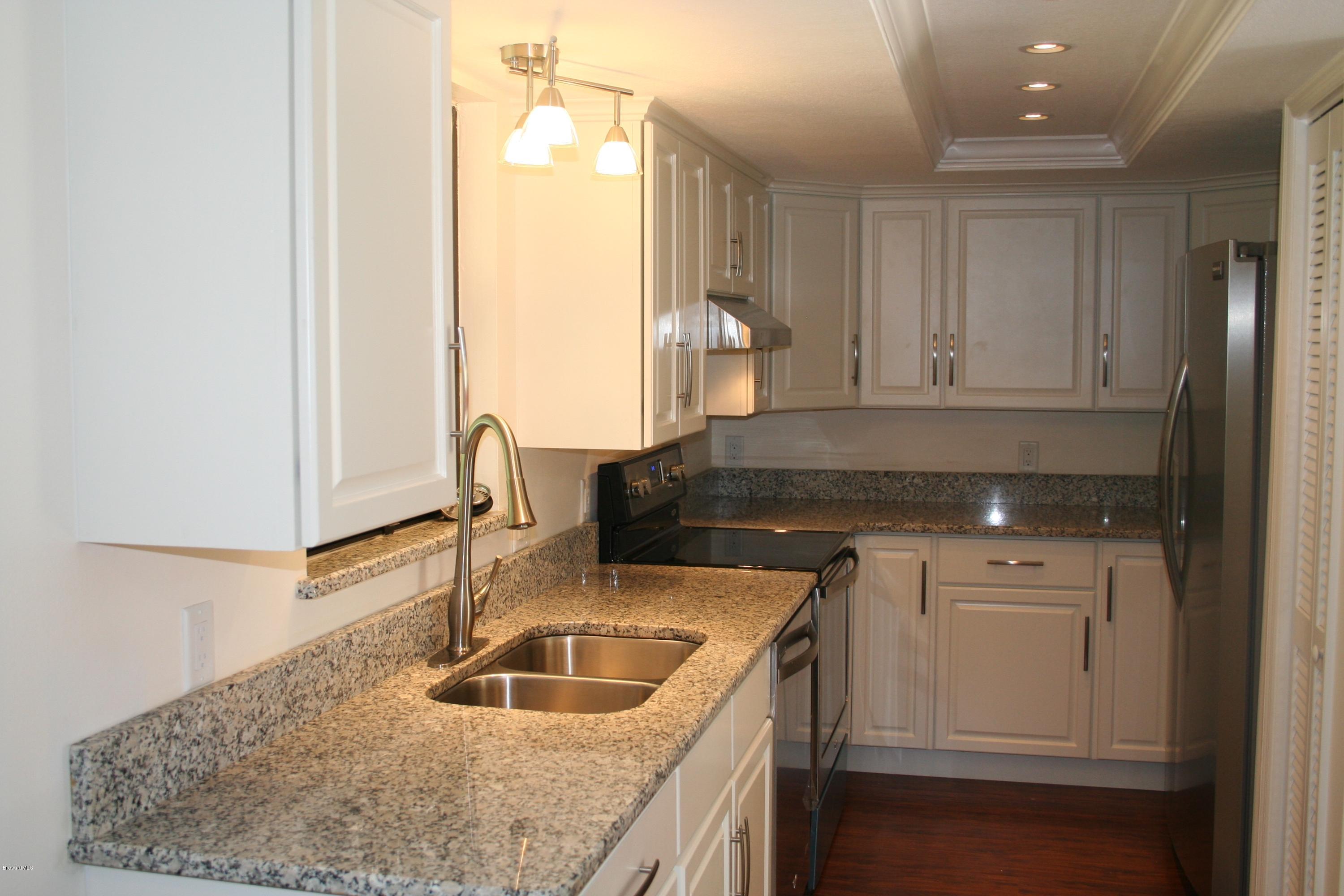 4055 Shuttle Court Merritt Island, FL 32953 - Photo 15 of 25 024