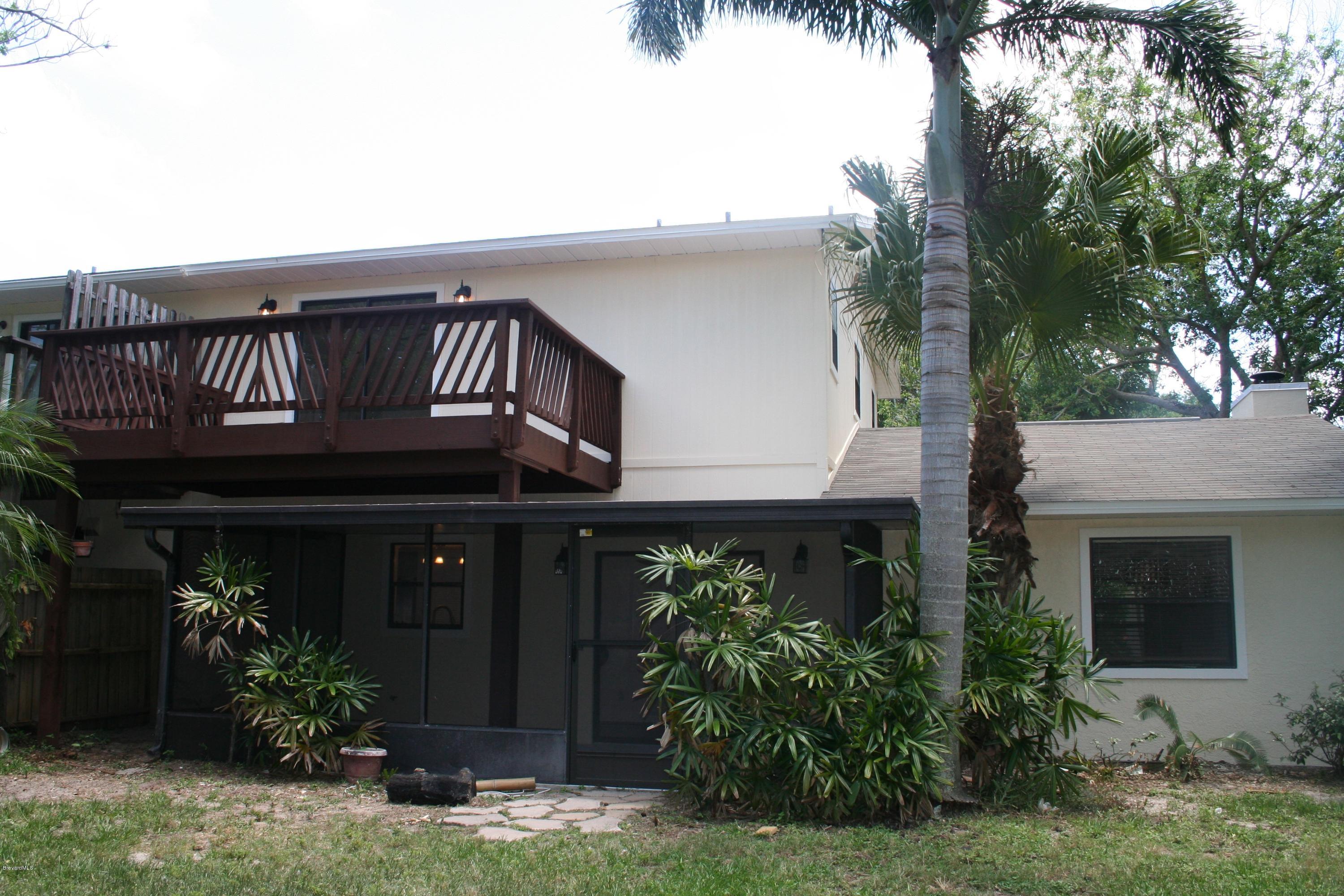 4055 Shuttle Court Merritt Island, FL 32953 - Photo 4 of 25 046