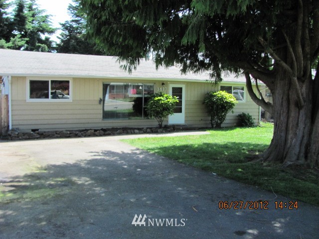 3617 Northeast 10th Street Renton, WA 98056 - Photo 1 of 14