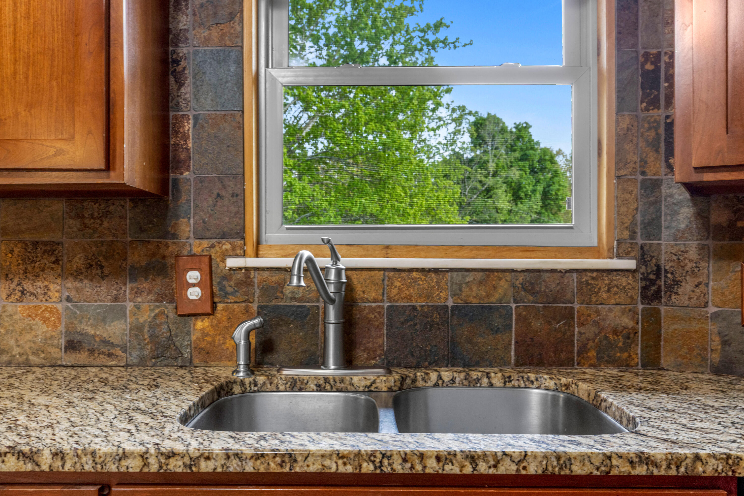979 Clift Cave Road Soddy Daisy, TN 37379 - Photo 16 of 106 Clift-12