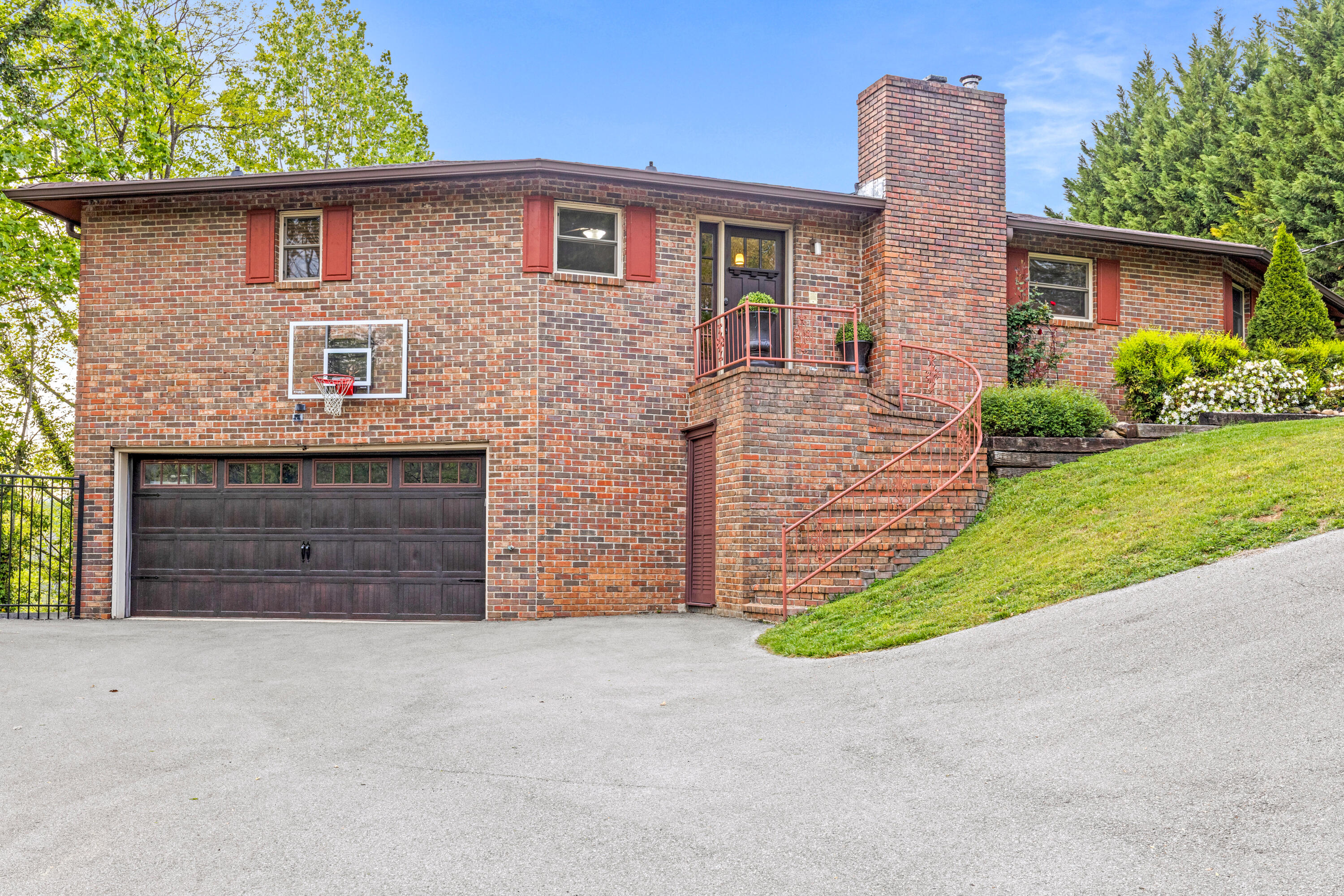 979 Clift Cave Road Soddy Daisy, TN 37379 - Photo 5 of 106 CliftExt-17