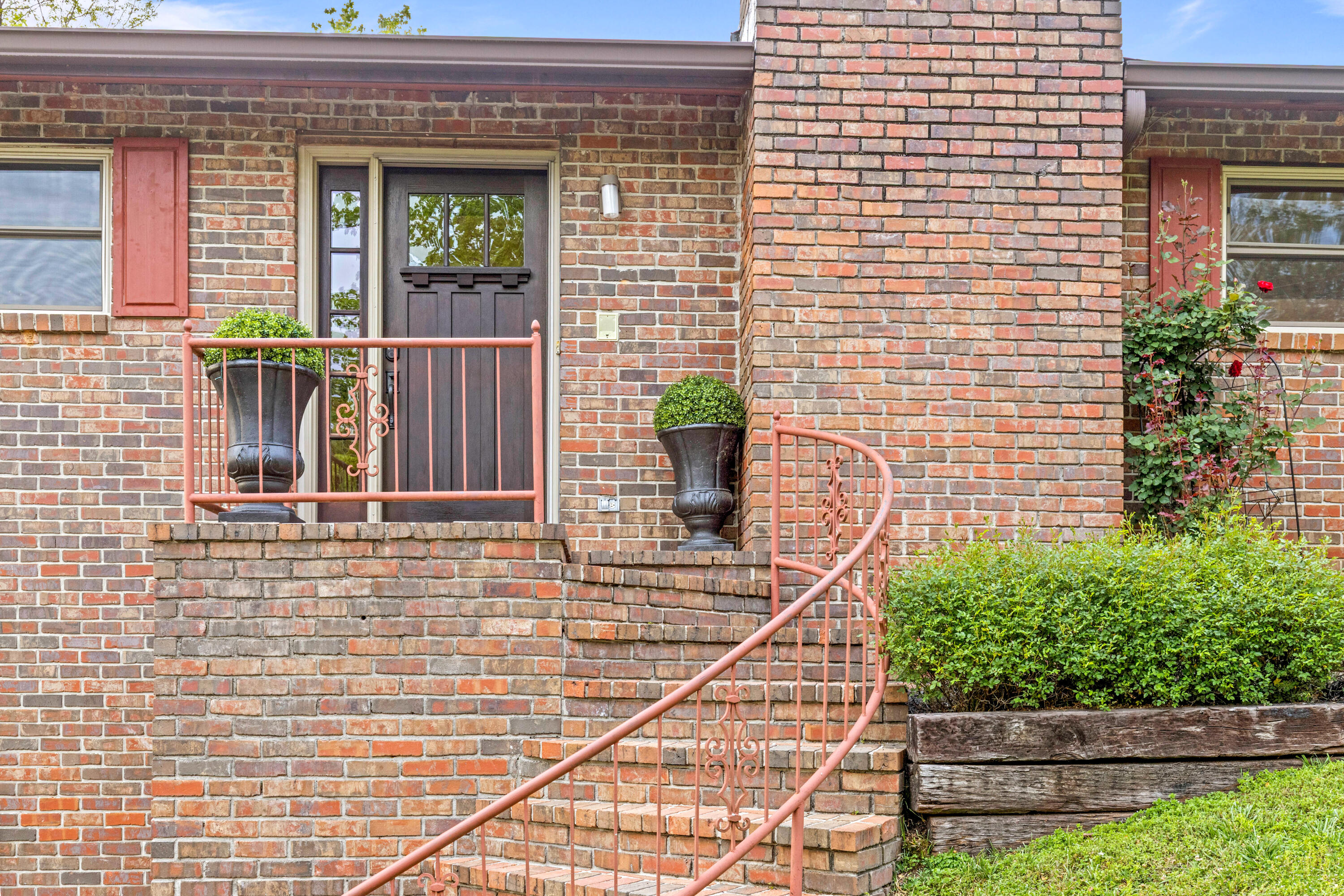979 Clift Cave Road Soddy Daisy, TN 37379 - Photo 7 of 106 CliftExt-19