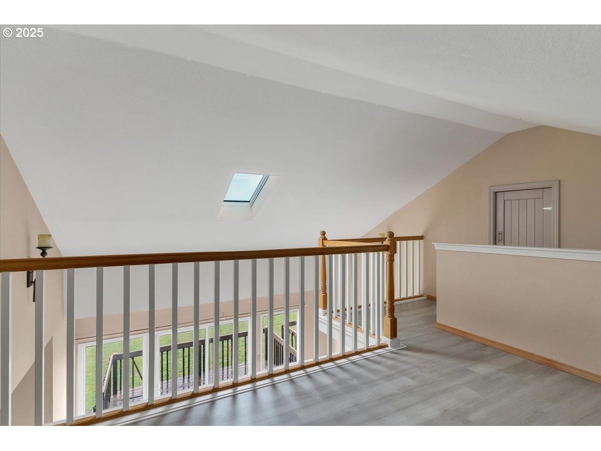 801 Northwest Coast Street, Unit 2 Newport, OR 97365 - Photo 18 of 27