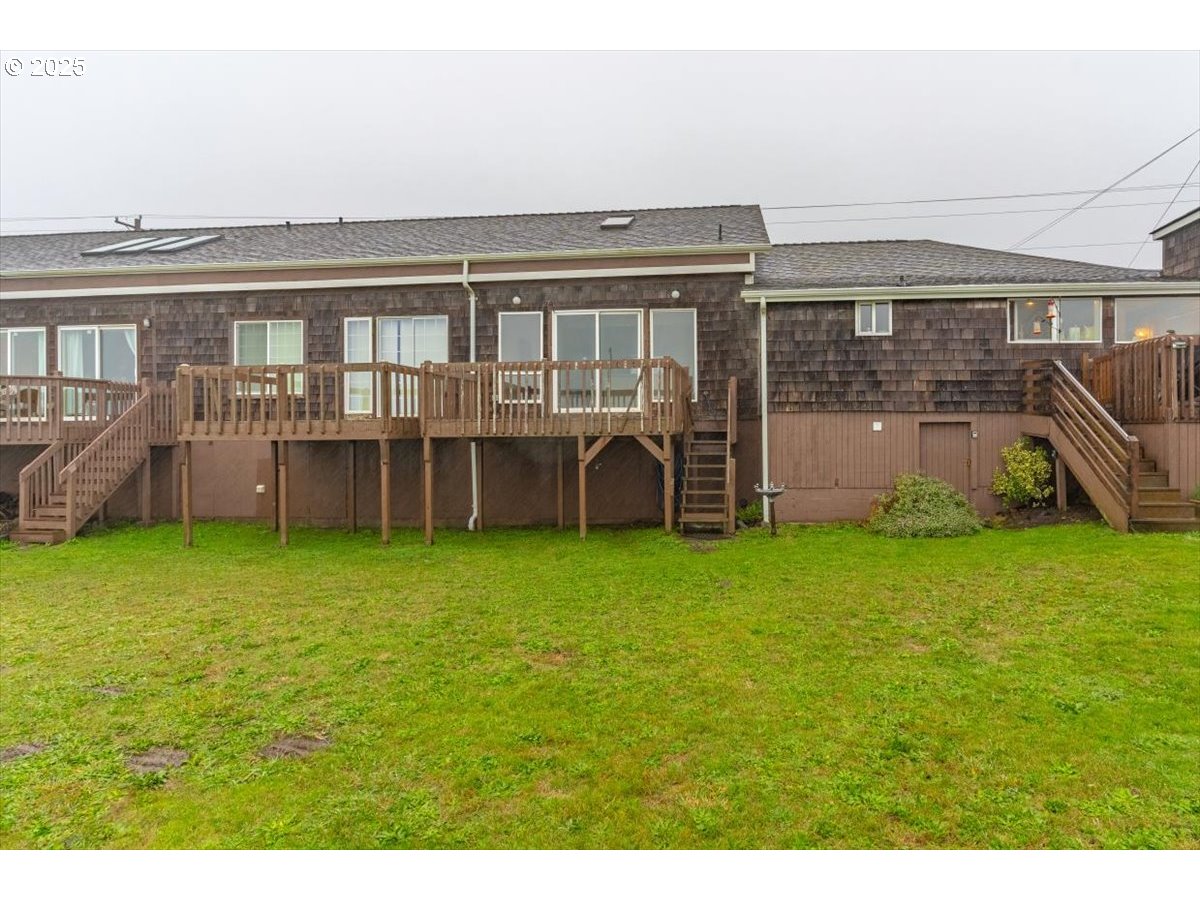801 Northwest Coast Street, Unit 2 Newport, OR 97365 - Photo 24 of 27