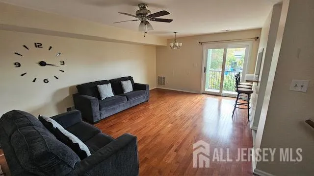 $2,500 | 1709 Woodbridge Commons Way, Iselin, NJ 08830