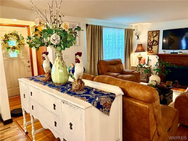 $229,900 | 16 Kemp Avenue, Cheektowaga, NY 14225