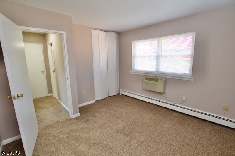 1 Wilson Road, Unit 18B Sussex, NJ 07461 - Photo 9 of 10
