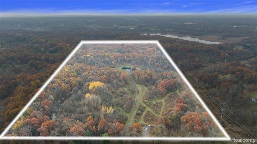 13241 Rattalee Lake Road Davisburg, MI 48350 - Photo 53 of 67