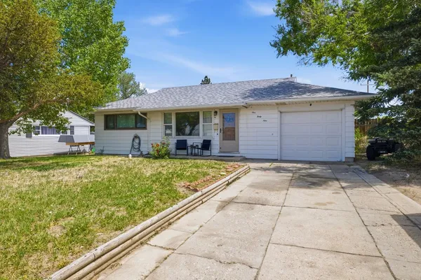 $249,900 | 149 South Colorado Avenue, Casper, WY 82609