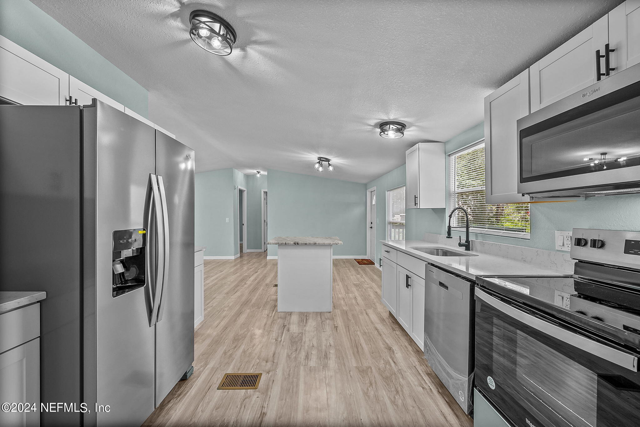 334 Ridge Road Satsuma, FL 32189 - Photo 11 of 18 Kitchen