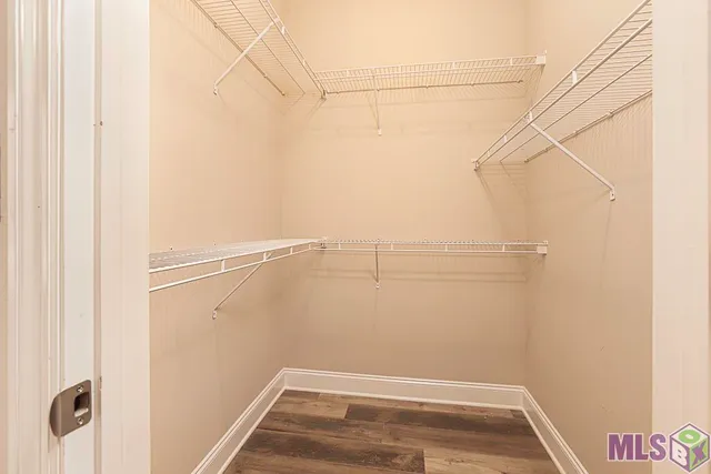 $200,000 | 900 Dean Lee Drive, Unit 405, Baton Rouge, LA 70820