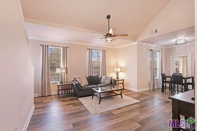 $200,000 | 900 Dean Lee Drive, Unit 405, Baton Rouge, LA 70820