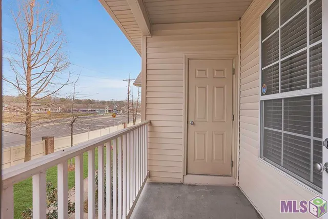 $200,000 | 900 Dean Lee Drive, Unit 405, Baton Rouge, LA 70820