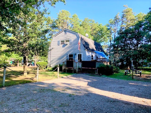 137 Hemlock Road South Kingstown, RI 02879 - Photo 28 of 36 Gallery Image 28