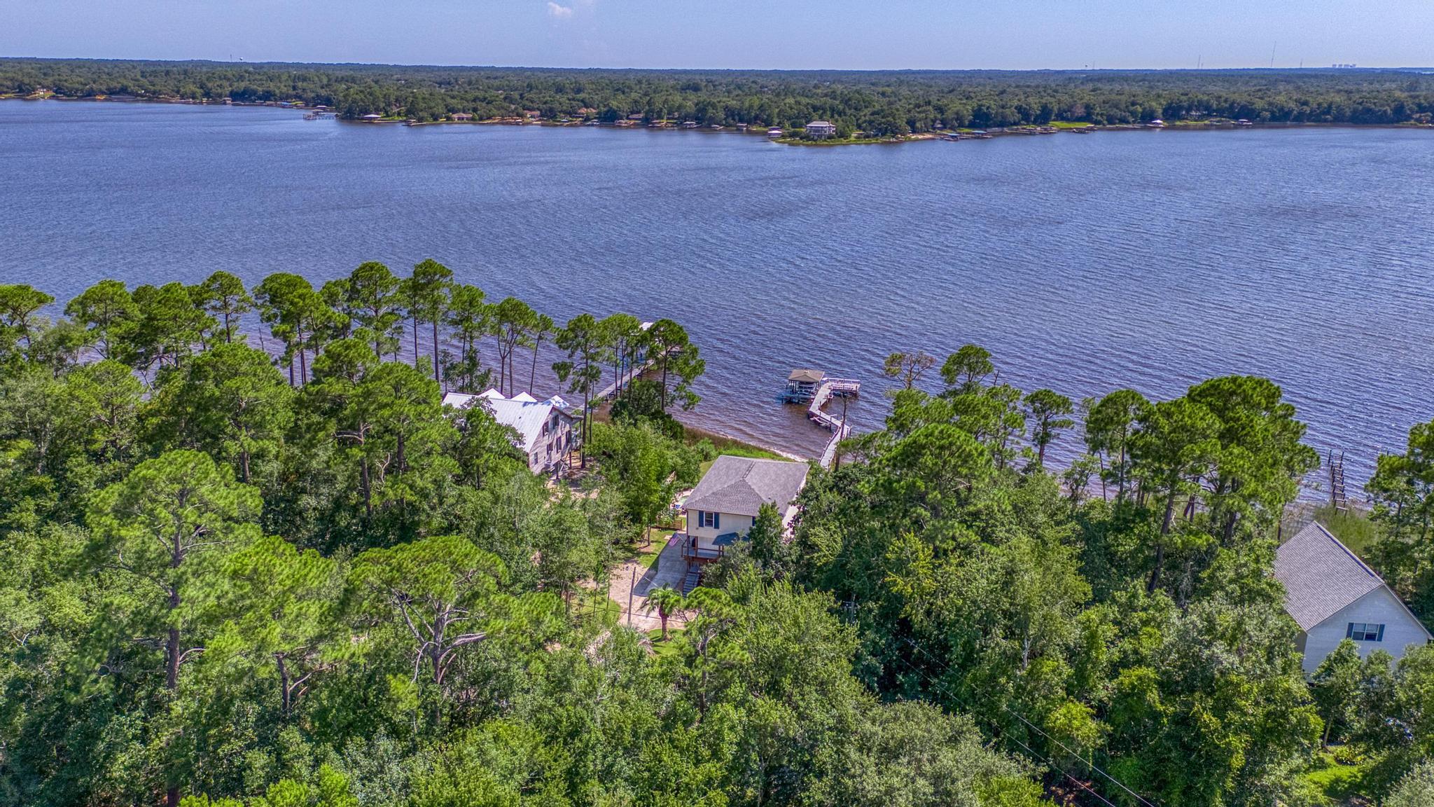 7121 Wells Avenue Navarre, FL 32566 - Photo 106 of 125 DJI_20250721152419_0670_D_HDR