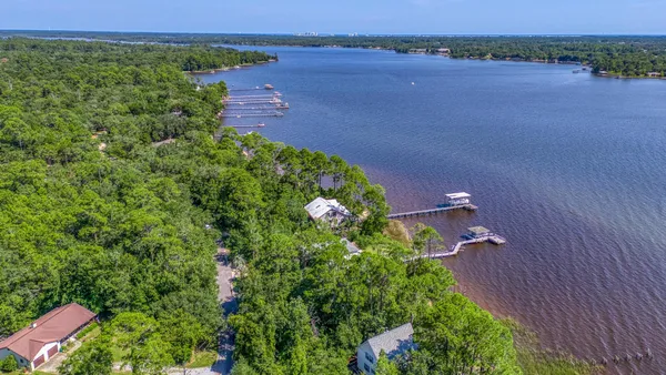 $899,900 | 7121 Wells Avenue, Navarre, FL 32566