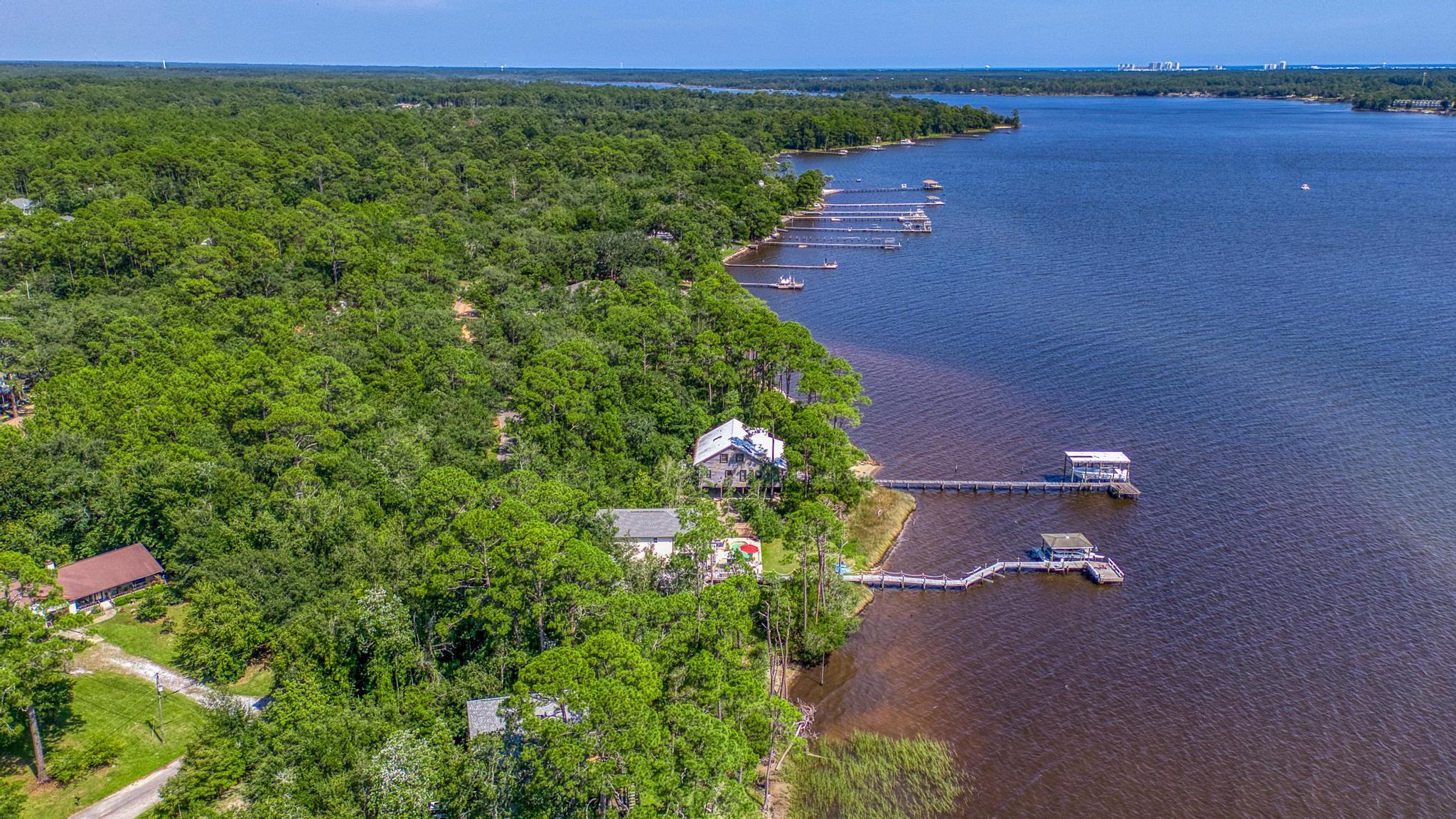 7121 Wells Avenue Navarre, FL 32566 - Photo 110 of 125 DJI_20250721152522_0682_D_HDR