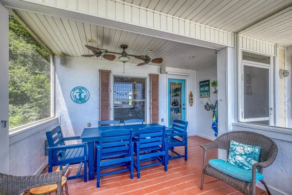 $899,900 | 7121 Wells Avenue, Navarre, FL 32566