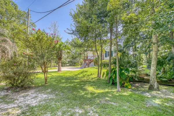 $899,900 | 7121 Wells Avenue, Navarre, FL 32566