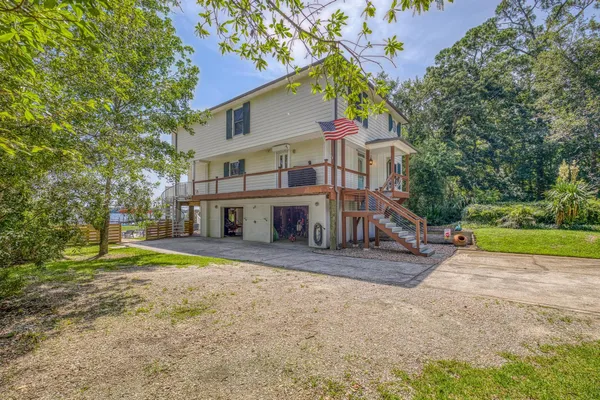 $899,900 | 7121 Wells Avenue, Navarre, FL 32566