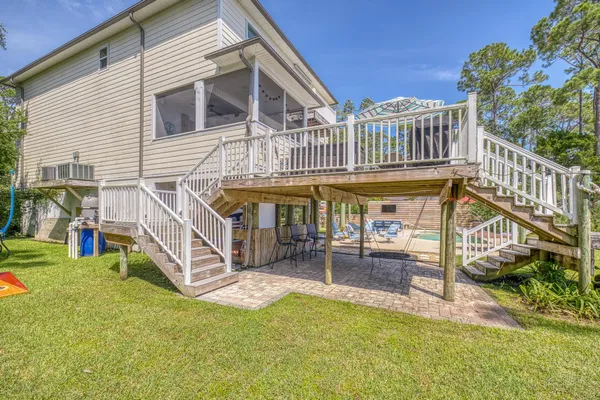 $899,900 | 7121 Wells Avenue, Navarre, FL 32566