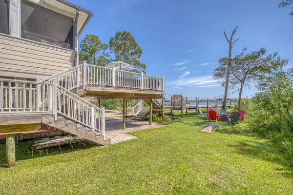 $899,900 | 7121 Wells Avenue, Navarre, FL 32566