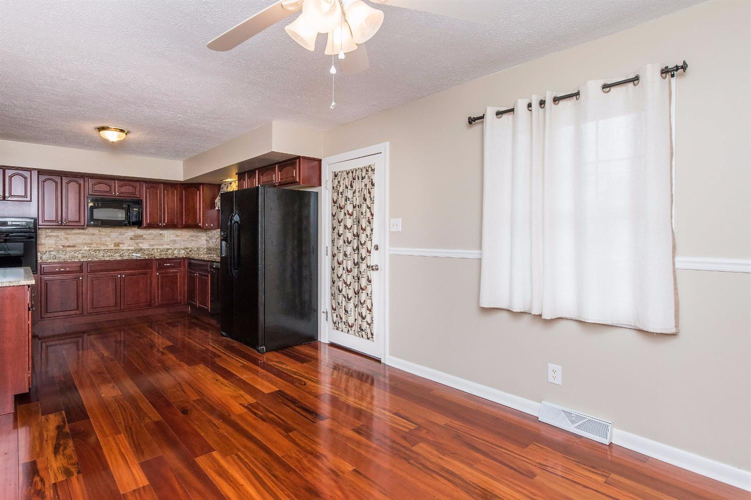 1710 Harrogate Road Lexington, KY 40505 - Photo 20 of 35 Photo 20