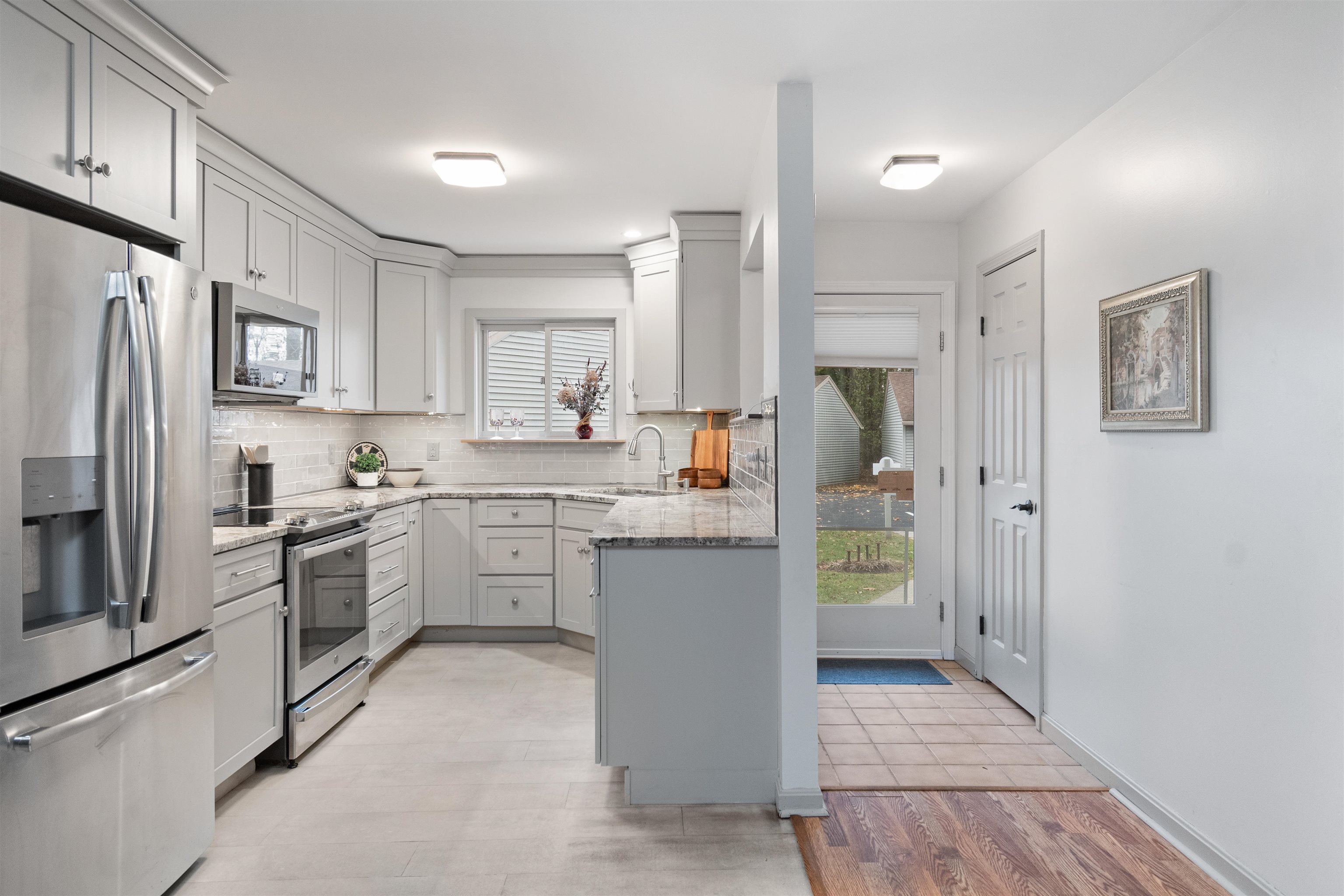 224 Locust Hill Road Shelburne, VT 05482 - Photo 2 of 45