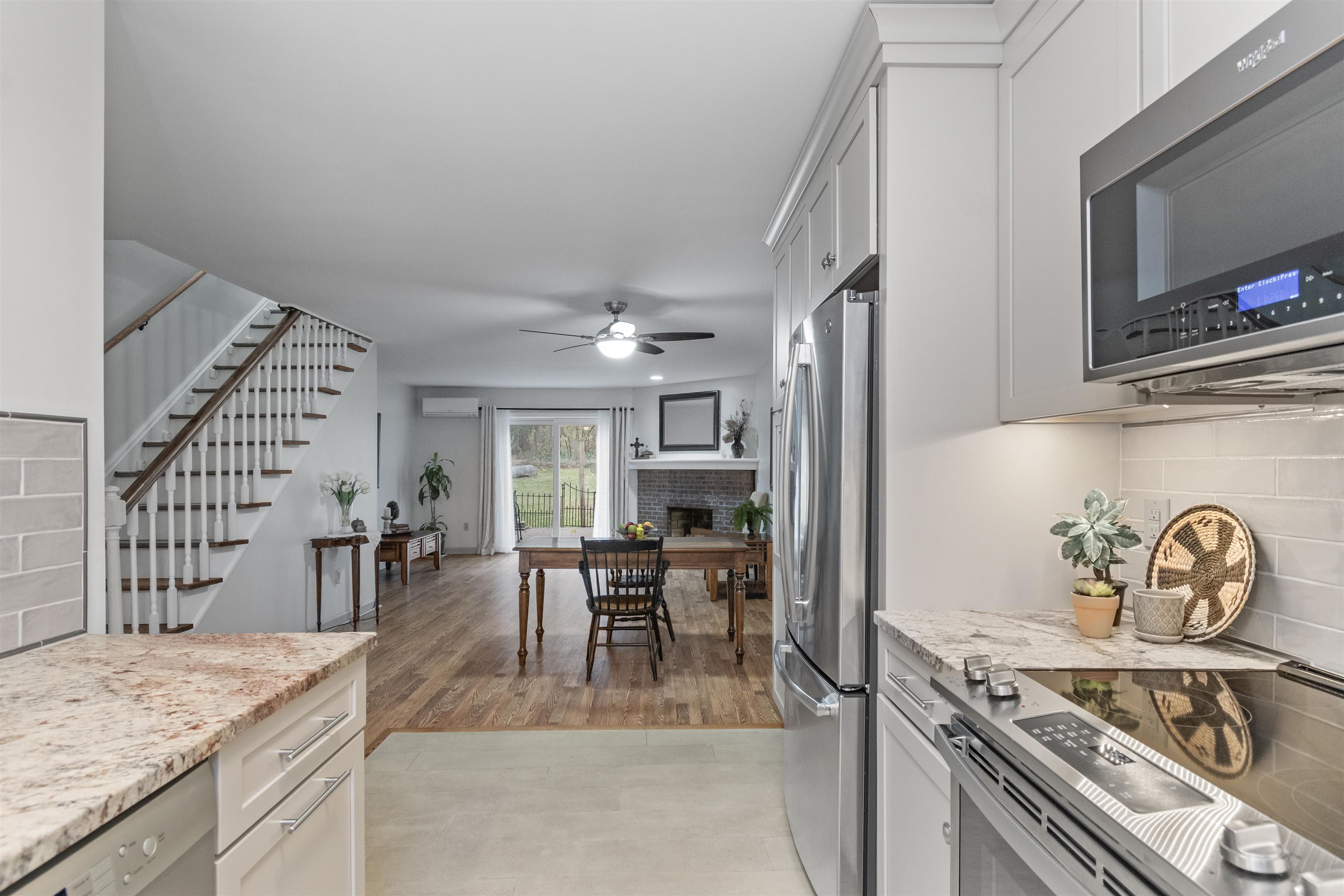 224 Locust Hill Road Shelburne, VT 05482 - Photo 8 of 45