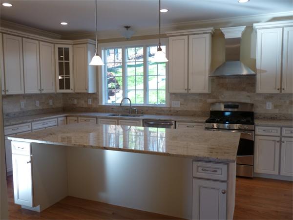 33 Grove Street Lexington, MA 02420 - Photo 3 of 9 Gallery Image 3