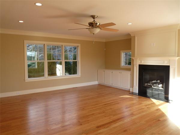 33 Grove Street Lexington, MA 02420 - Photo 5 of 9 Gallery Image 5