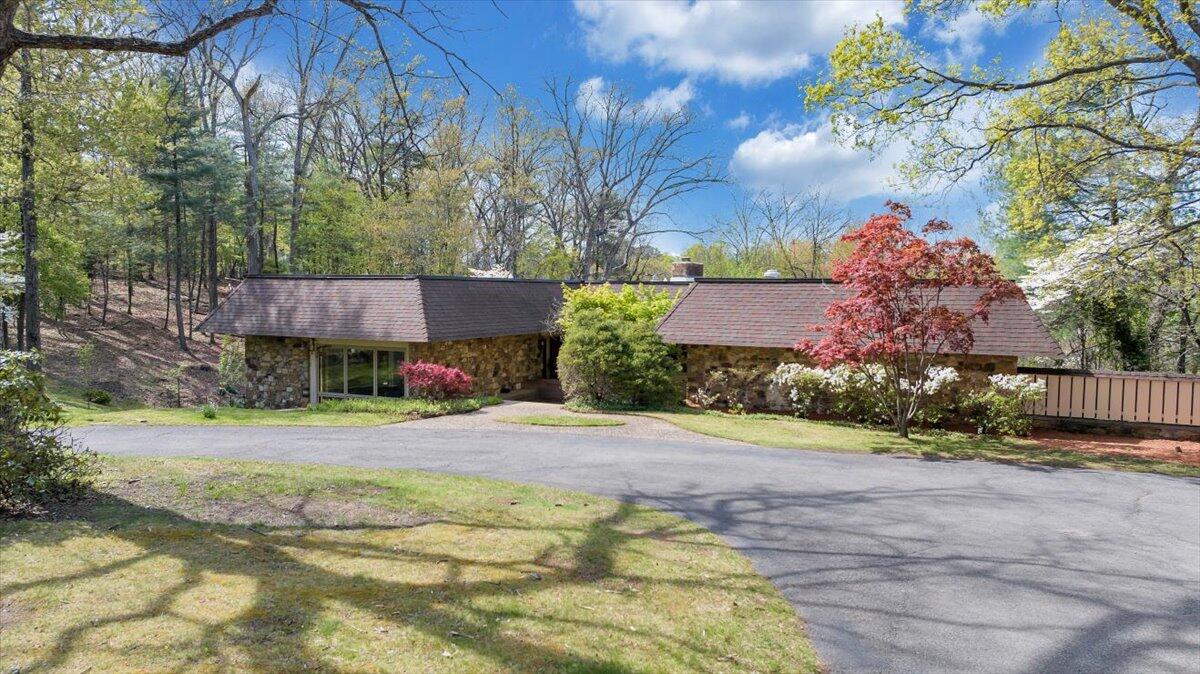 3244 Pineland Road Southwest Roanoke, VA 24018 - Photo 127 of 142 126-DJI_20260408134952_0322_D
