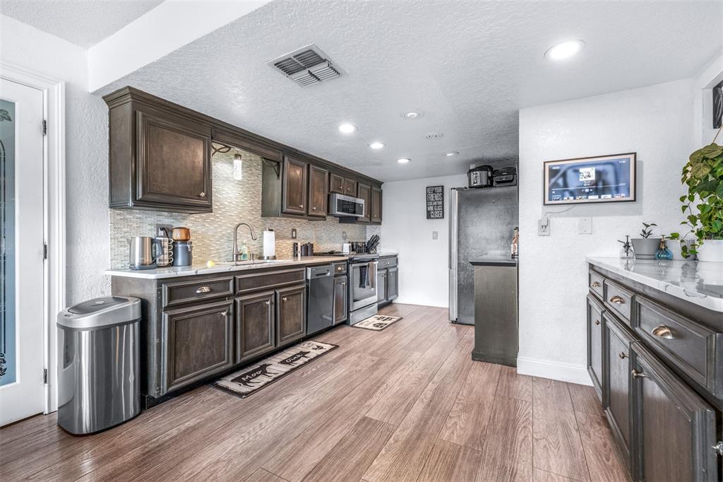 1165 Port Court Spring Hill, FL 34606 - Photo 15 of 48