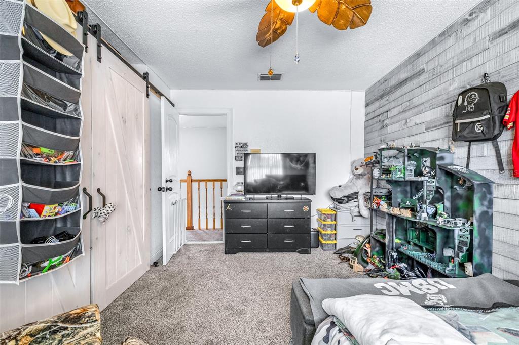 1165 Port Court Spring Hill, FL 34606 - Photo 33 of 48