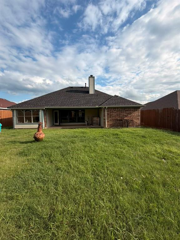1012 Porter Place Sanger, TX 76266 - Photo 4 of 15