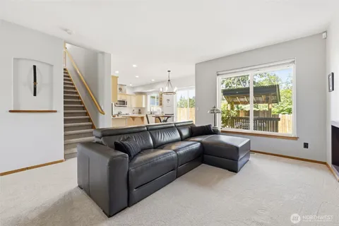 $728,000 | 21506 117th Avenue Southeast, Kent, WA 98031
