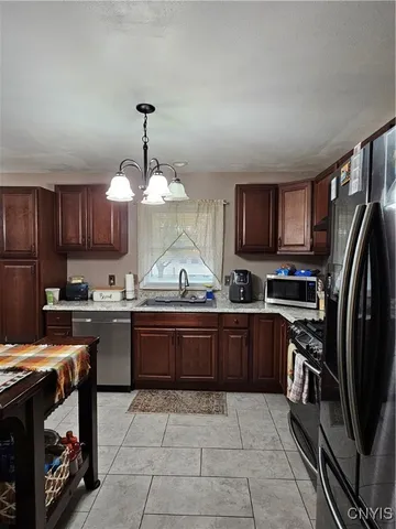 $300,000 | 516 Woodburne Drive, Utica, NY 13502