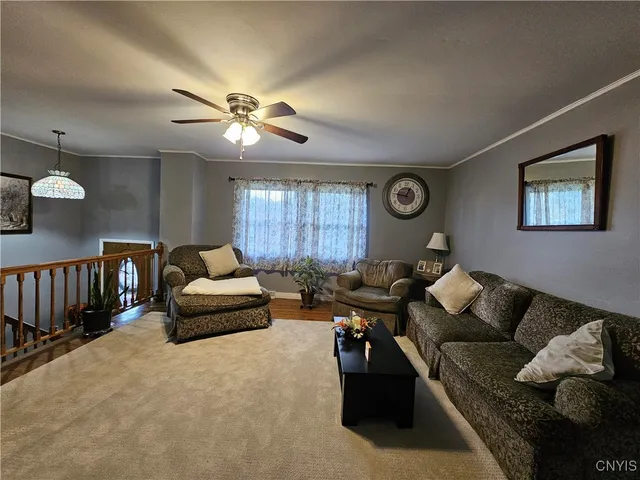 $300,000 | 516 Woodburne Drive, Utica, NY 13502