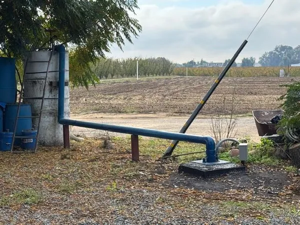 $970,000 | 42682 Road 72, Dinuba, CA 93618