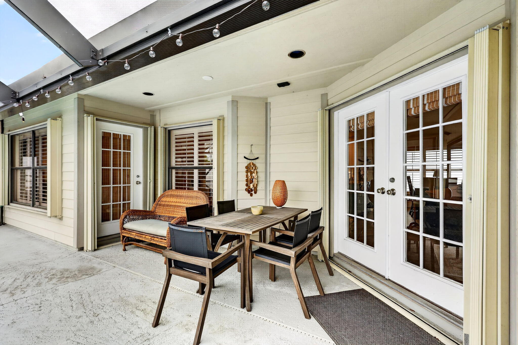 6208 Michael Street Jupiter, FL 33458 - Photo 39 of 60 Covered Screened Patio