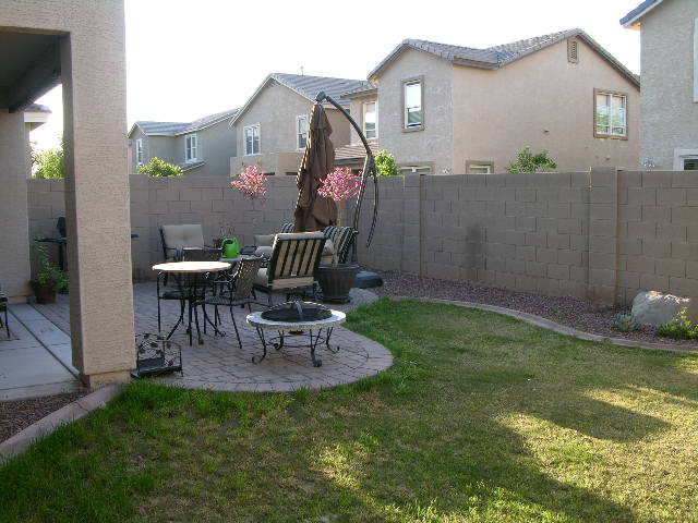 2242 East Fraktur Road Phoenix, AZ 85040 - Photo 3 of 17 Backyard 2