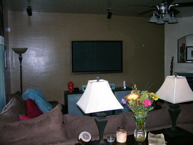2242 East Fraktur Road Phoenix, AZ 85040 - Photo 7 of 17 Family Room 1