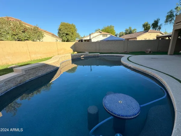 $2,800 | 4576 East Sundance Avenue, Gilbert, AZ 85297