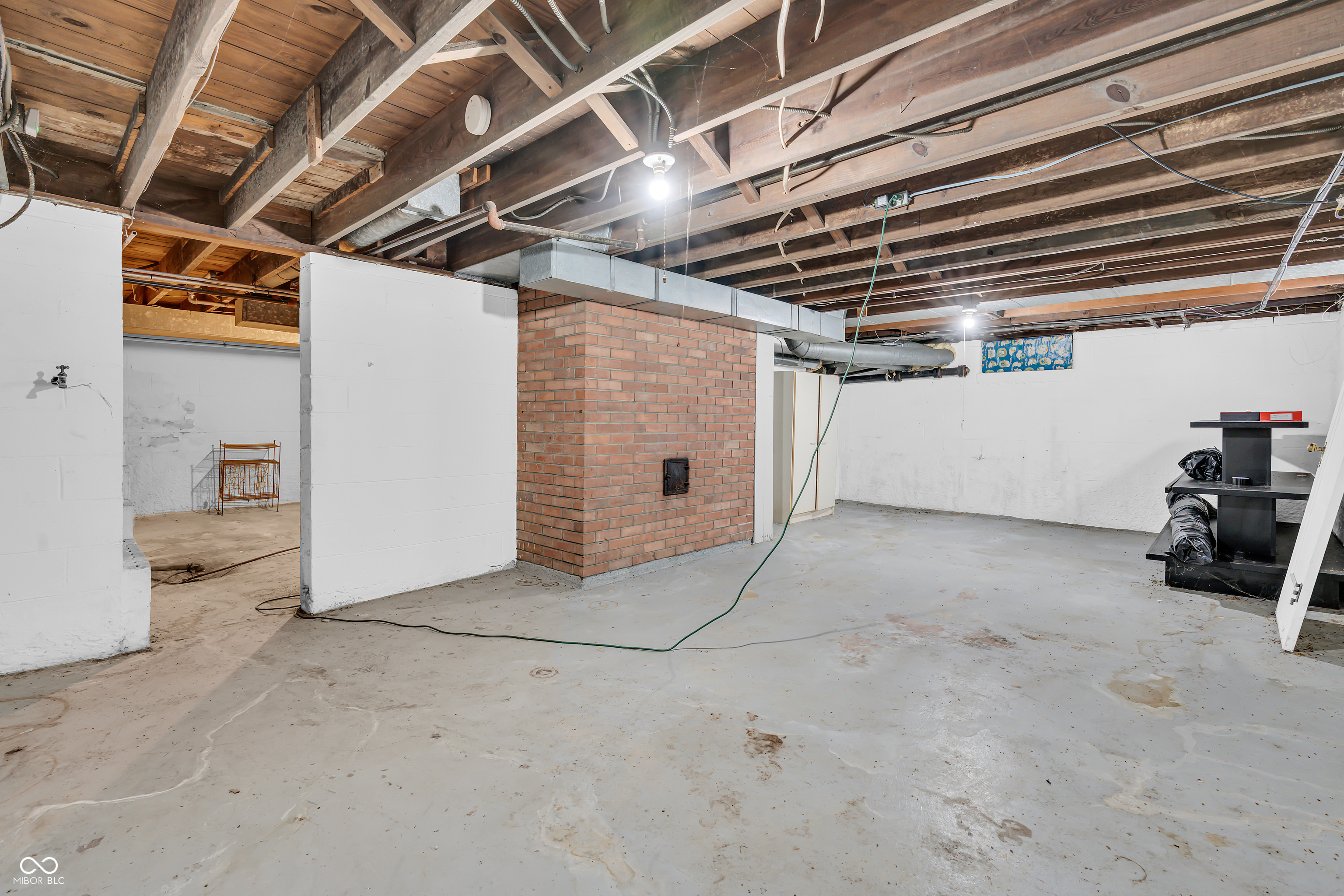 1223 East Thompson Road Indianapolis, IN 46227 - Photo 16 of 26