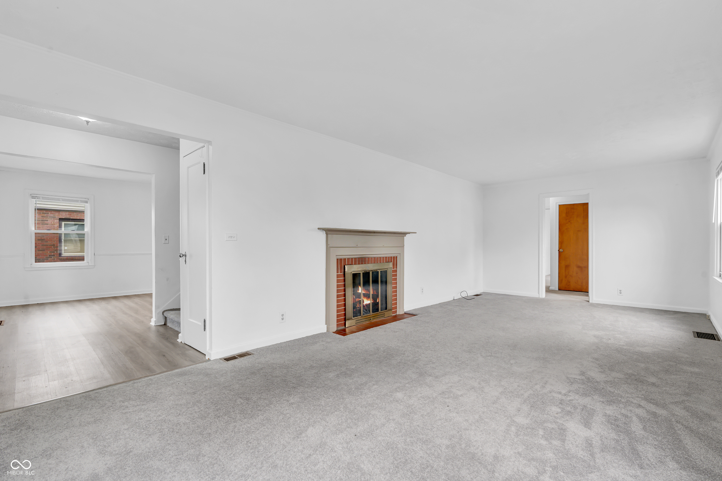 1223 East Thompson Road Indianapolis, IN 46227 - Photo 7 of 26