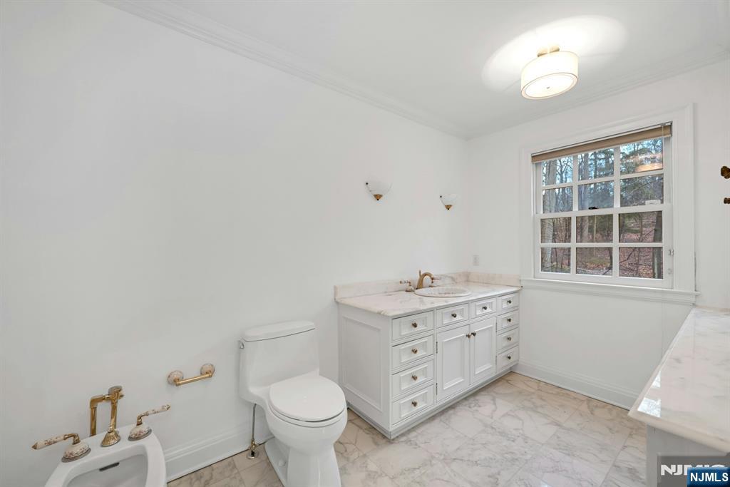 195 Elm Road Englewood, NJ 07631 - Photo 40 of 49