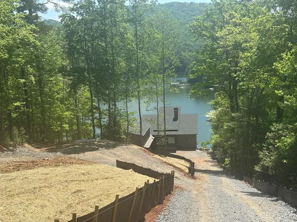 $5,869,700 | 770 Fish Hook Point, Blue Ridge, GA 30513