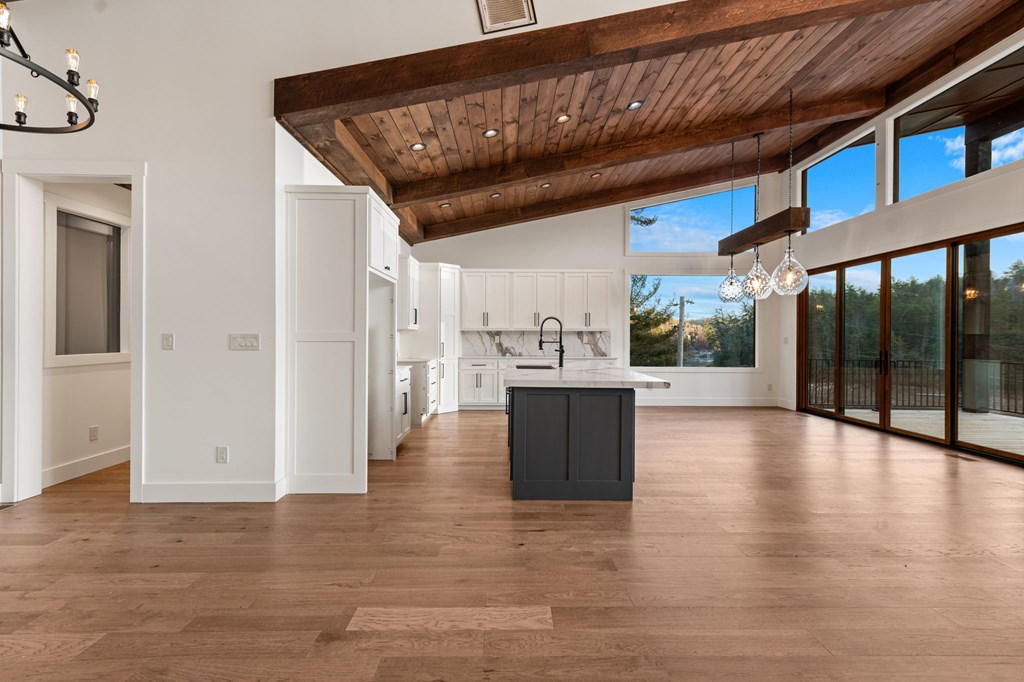 770 Fish Hook Point Blue Ridge, GA 30513 - Photo 19 of 95