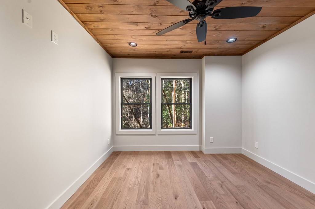 770 Fish Hook Point Blue Ridge, GA 30513 - Photo 50 of 95 2nd Lower Level Living Area