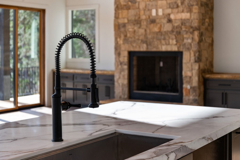 770 Fish Hook Point Blue Ridge, GA 30513 - Photo 78 of 95 3 Car Garage + Apartment